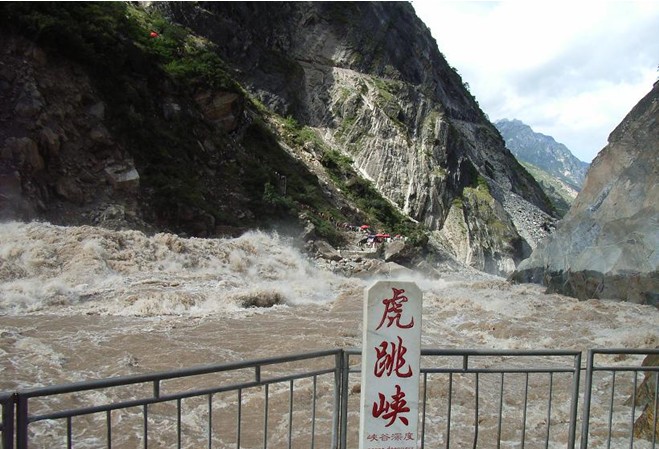 麗江古城、拉市海、虎跳峽、大理雙廊雙飛5日