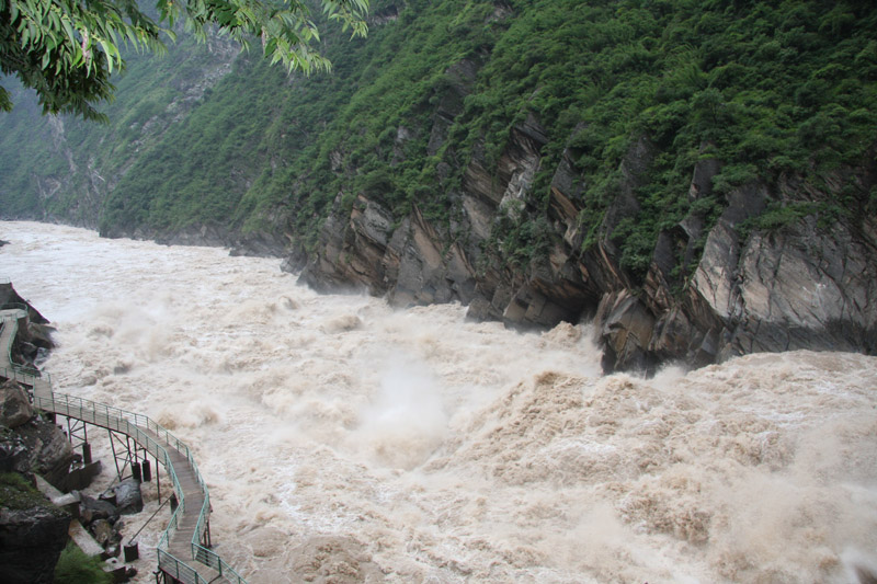 昆明、大理、麗江玉龍雪山、虎跳峽、香格里拉