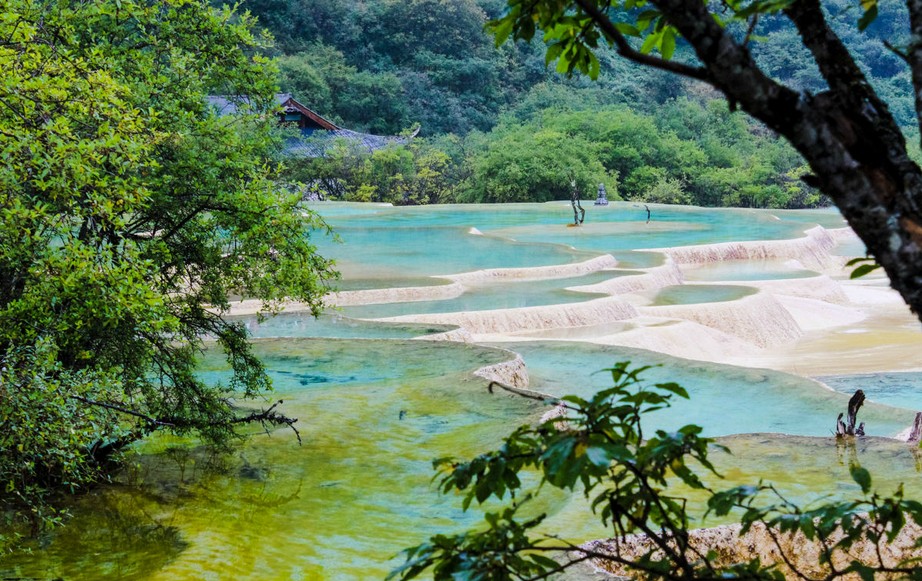 成都、九寨溝、黃龍、青城山、都江堰雙臥8天